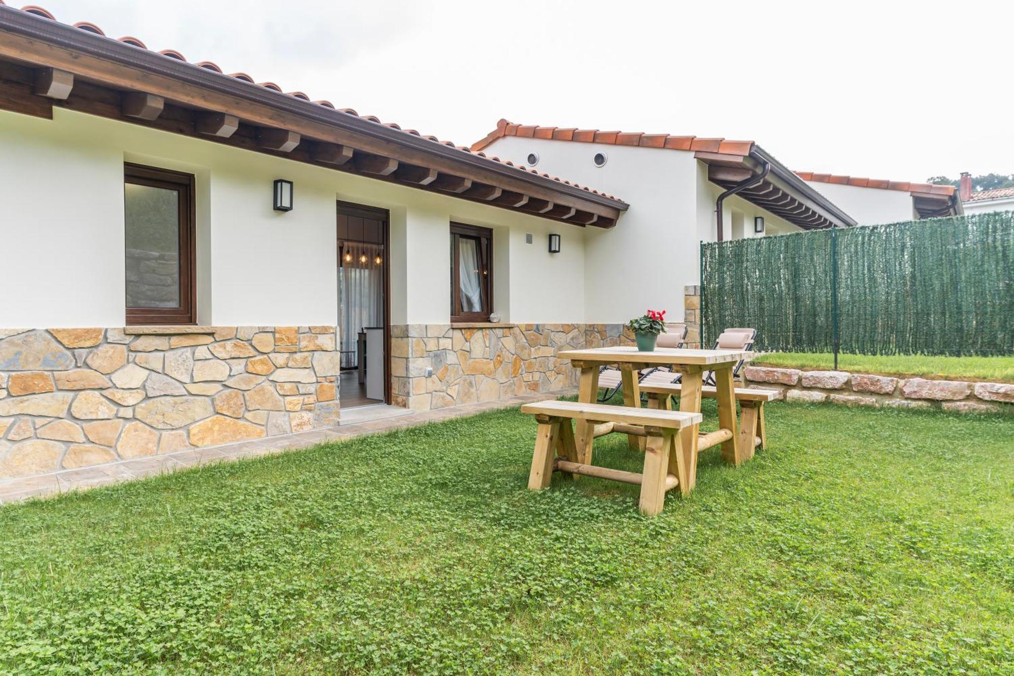 Apartamentos Cuetumerin Cangas de Onís Exterior photo